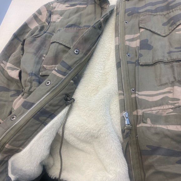 Rails Whitaker Sage Camo Faux Fur Jacket - Picture 4 of 6